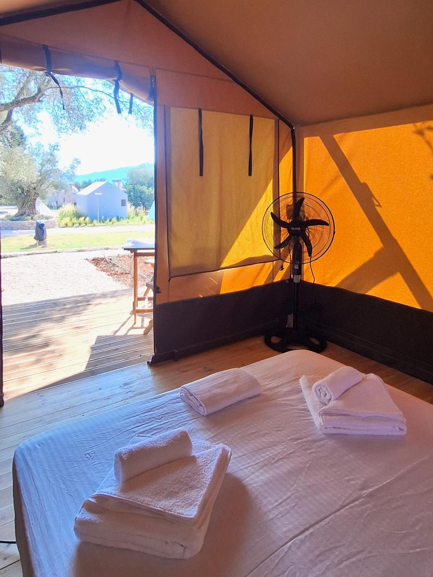 Nirikos Camping Spasmeni Vrisi Δωμάτιο φωτογραφία
