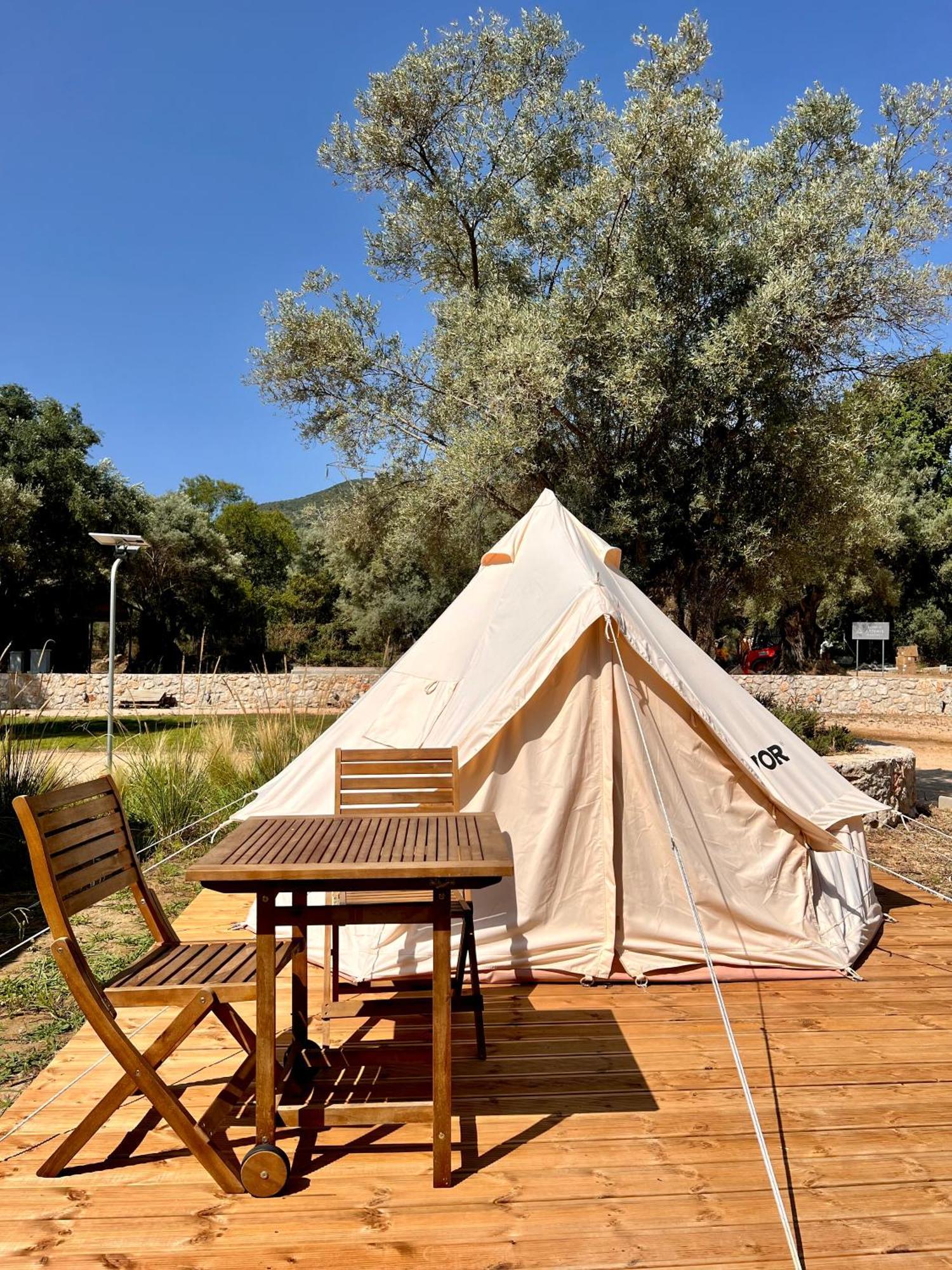 Nirikos Camping Spasmeni Vrisi Δωμάτιο φωτογραφία