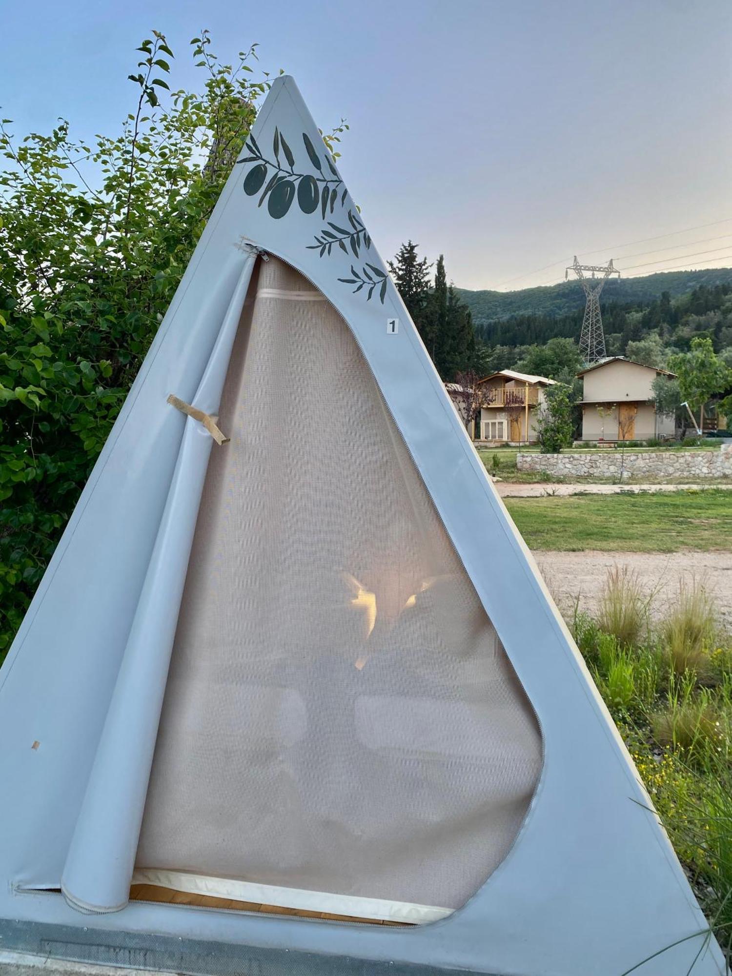 Nirikos Camping Spasmeni Vrisi Εξωτερικό φωτογραφία